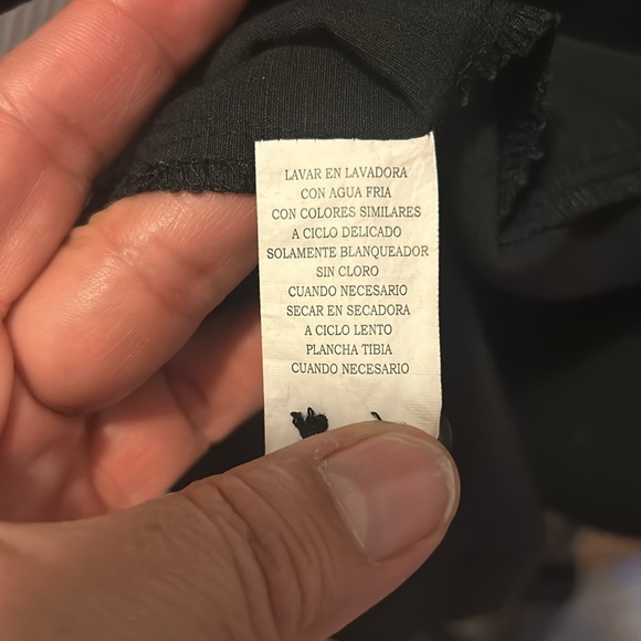 Cubavera large short sleeved button down gently used - Picture 7 of 9